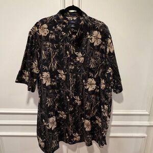 Harbor Bay Men’s Hawaiian Shirt Size 3XLT Black Tan Floral Bamboo Print